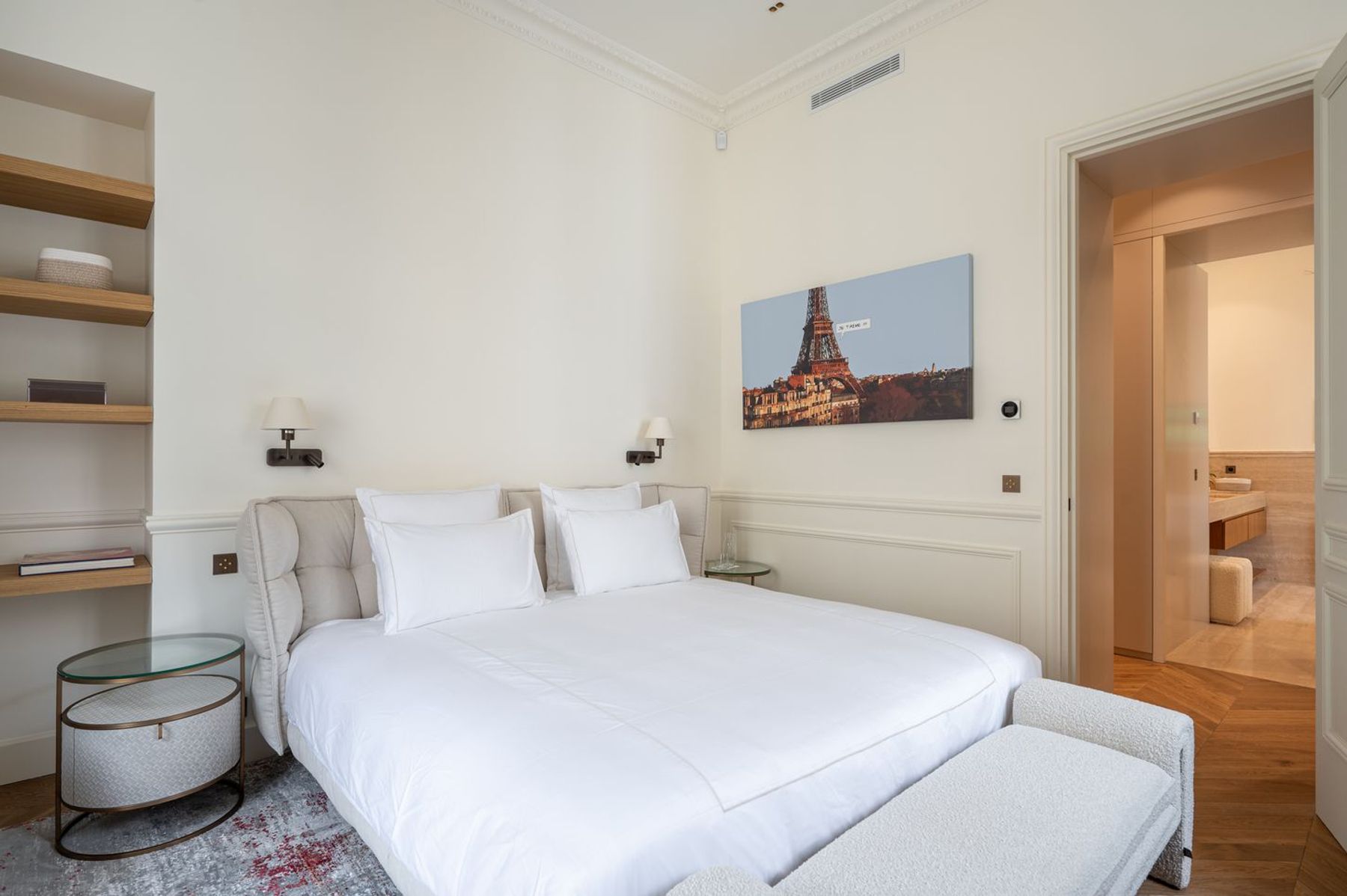Apartment Montaigne villa photo.